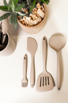 Siliconen wok-/opscheplepel Nutmeg Grey